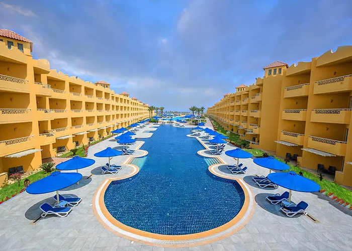 Amwaj Club Abu Soma 4*