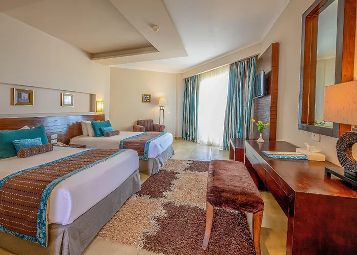 Amwaj Club Abu Soma 4*